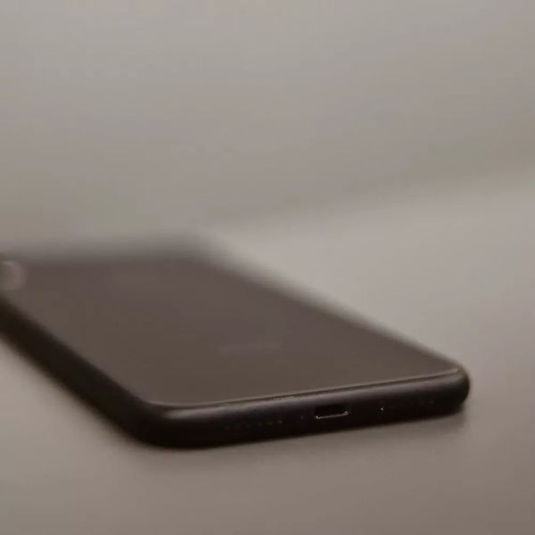 б/у iPhone XR 128GB (Black) (Ідеальний стан, нова батарея) 7d410b17-4436-47da-8869-13aa06d76840 фото