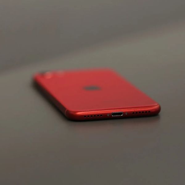 б/у iPhone SE 64GB (PRODUCT) RED 2020 (Хорошее состояние, стандартная батарея) a167da54-c59f-41c4-a1c4-9553c8462f44 фото