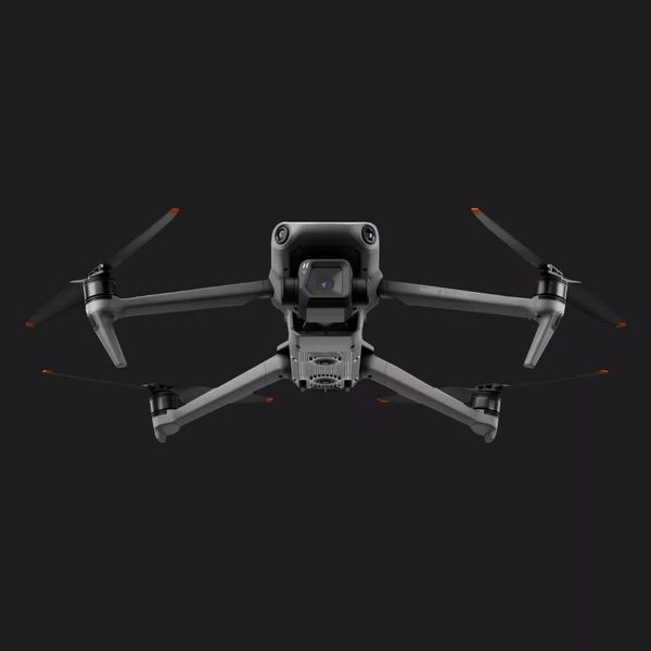 Квадрокоптер DJI Mavic 3 Classic with RC Remote 4ca1c605-4ed1-4af4-ac75-e280c624a355 фото