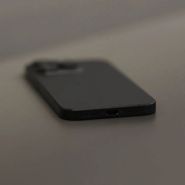 б/у iPhone 15 Pro 128GB (Black Titanium) (Ідеальний стан, нова батарея) 6918054e-466a-4c9c-8ab4-eff686f7b135 фото