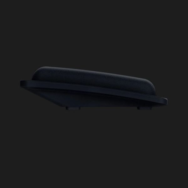 Подставка для клавиатуры RAZER Ergonomic Wrist Rest (Black) 52e0c92c-79b1-4bff-97b6-b98ed8ee128b фото