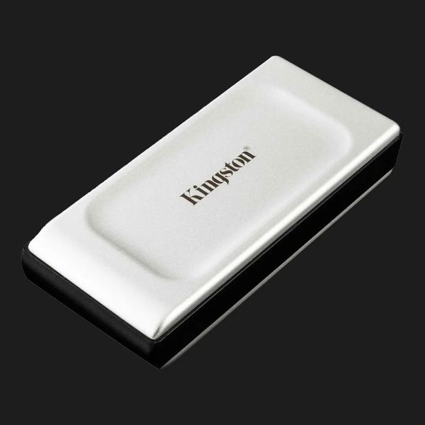 Внешний SSD-накопитель Kingston XS2000 4TB (Silver) ba9647df-70b5-491a-a5c0-3207a674521a фото