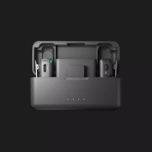 Микрофонная радиосистема DJI Mic (2TX+1RX+Charging Case) ea8df4bb-6c20-43af-92b5-5e1c67a4dbbc фото